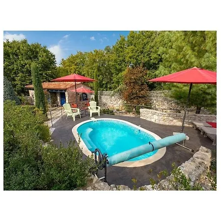 In With Swimming Pool