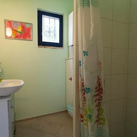 In With Swimming Pool Ferienhaus *