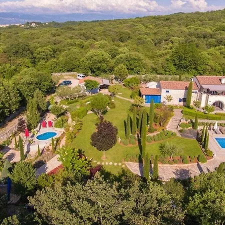 In With Swimming Pool * Dobrinj